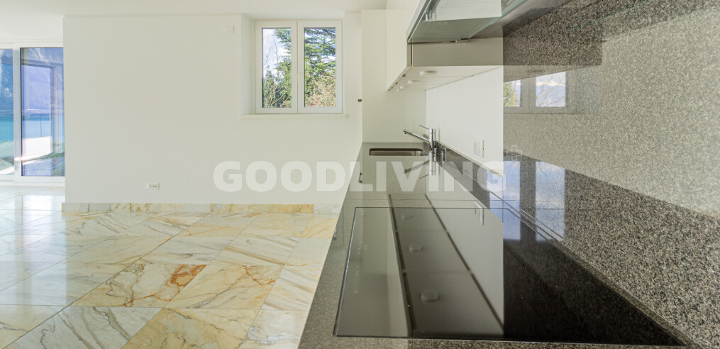 img-gallery