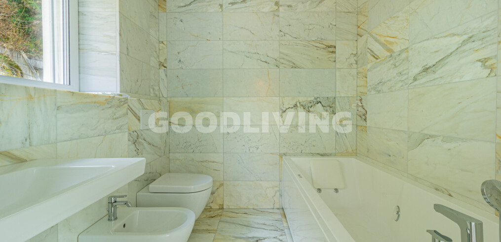 img-gallery