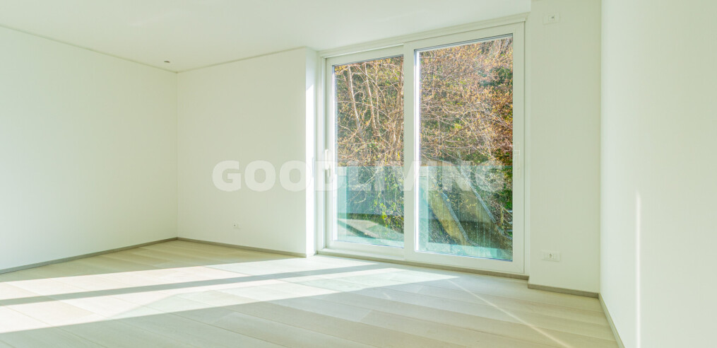 img-gallery