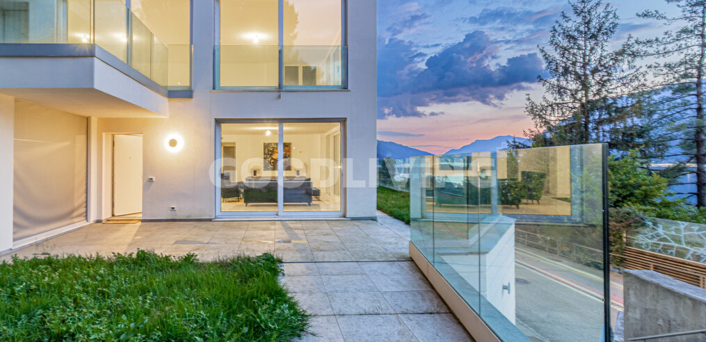 img-gallery