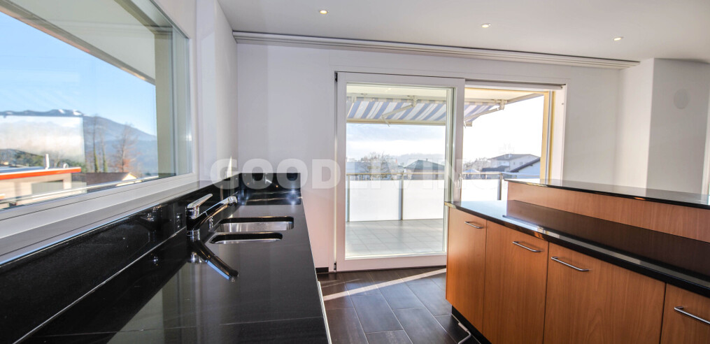 img-gallery