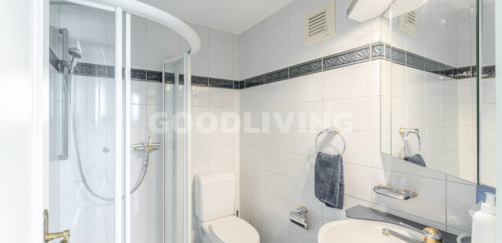 img-gallery