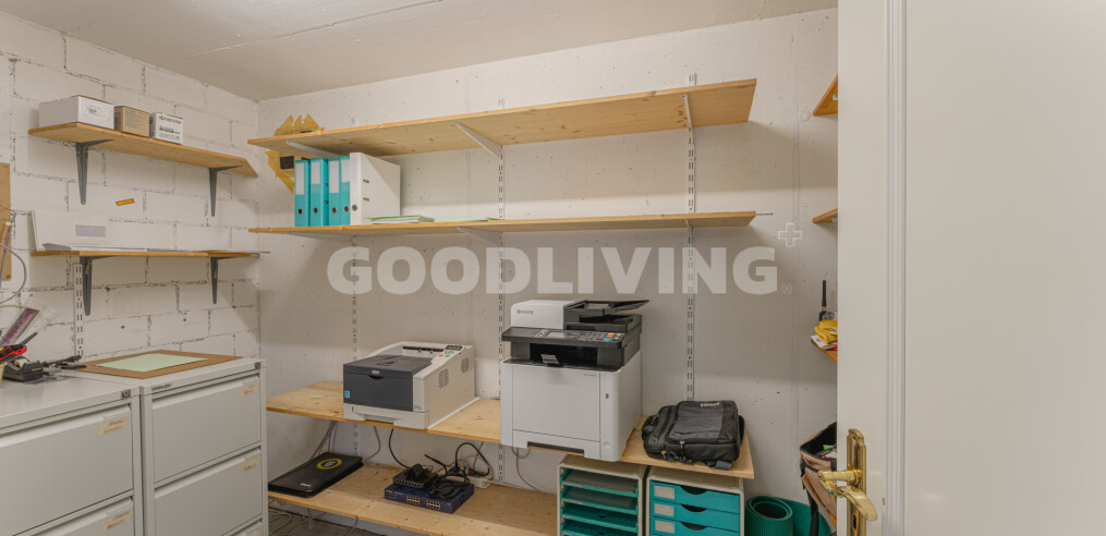 img-gallery
