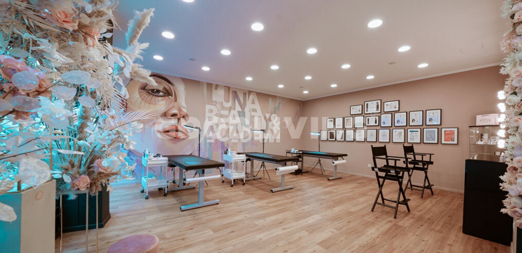 img-gallery