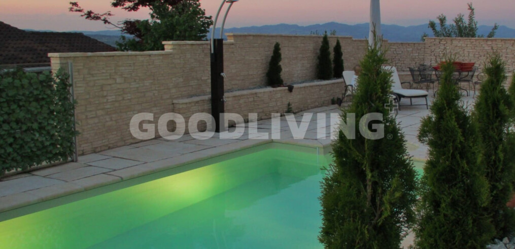 img-gallery