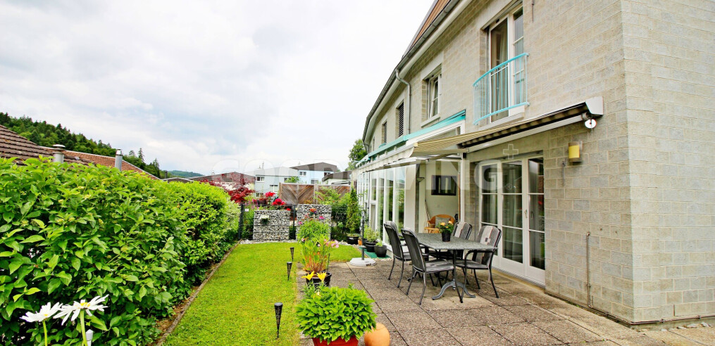 img-gallery