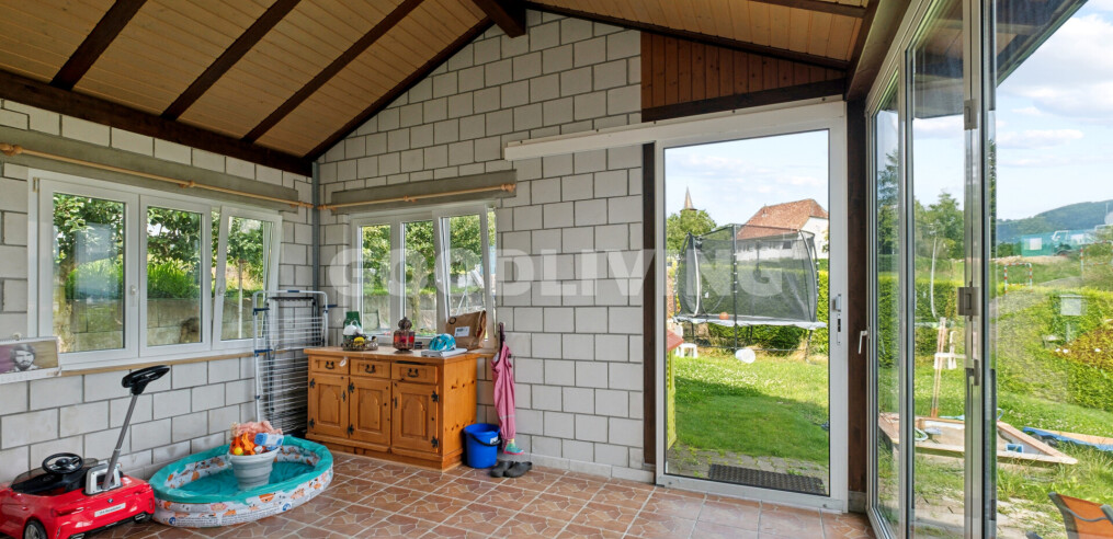 img-gallery