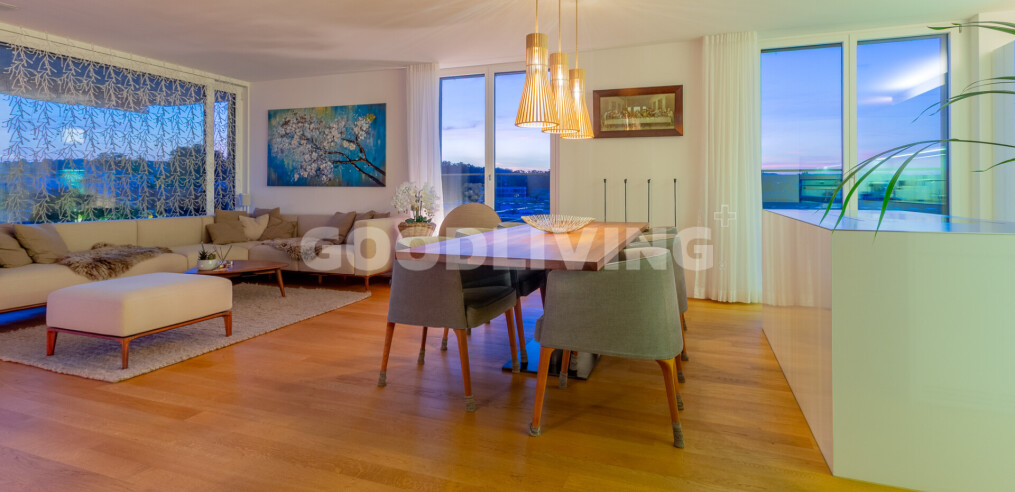img-gallery