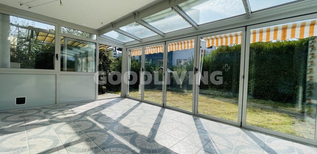 img-gallery