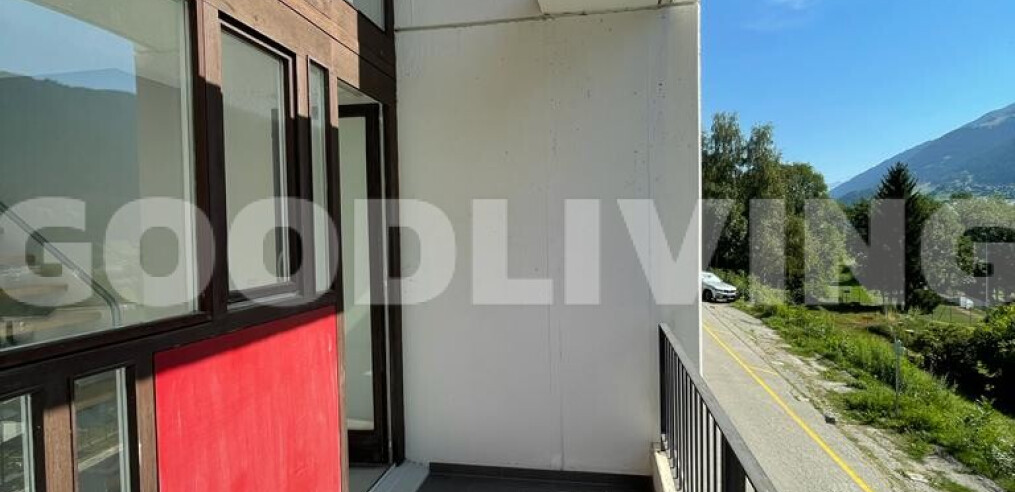 img-gallery
