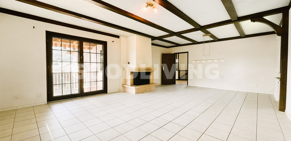 img-gallery