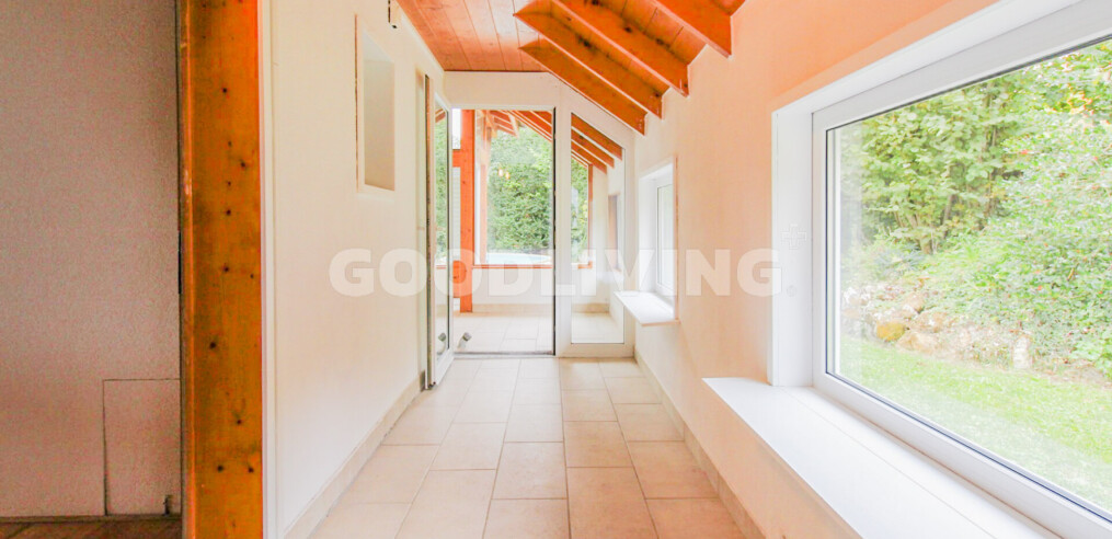 img-gallery